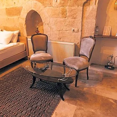 Hotell Kapalos Cave *