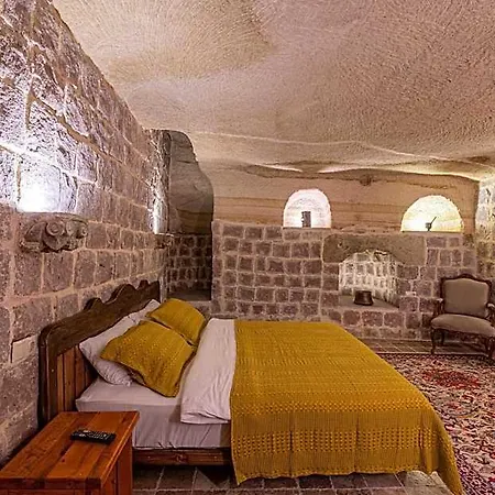 Otel Kapalos Cave *