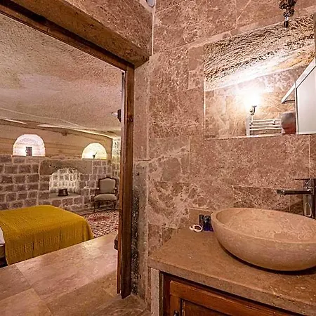 Kapalos Cave Otel