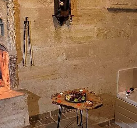 Kapalos Cave Otel
