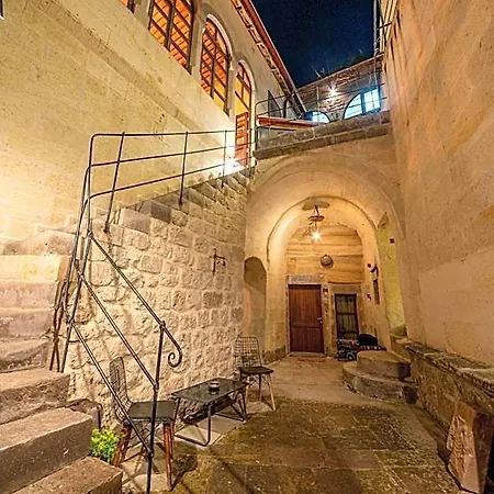 Kapalos Cave Hotel Mustafapasa