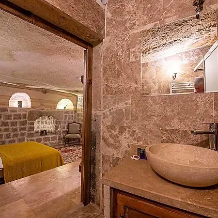 Kapalos Cave Hotel Mustafapasa