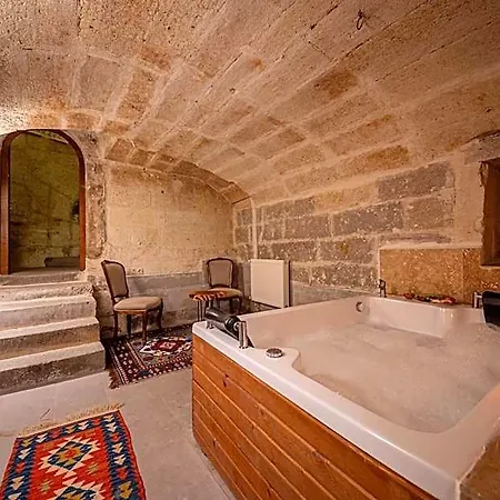 Hotel Kapalos Cave